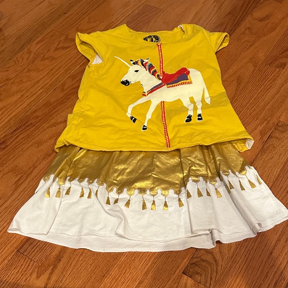 NWOT Yellow Unicorn Dress with Gold and White Skirt